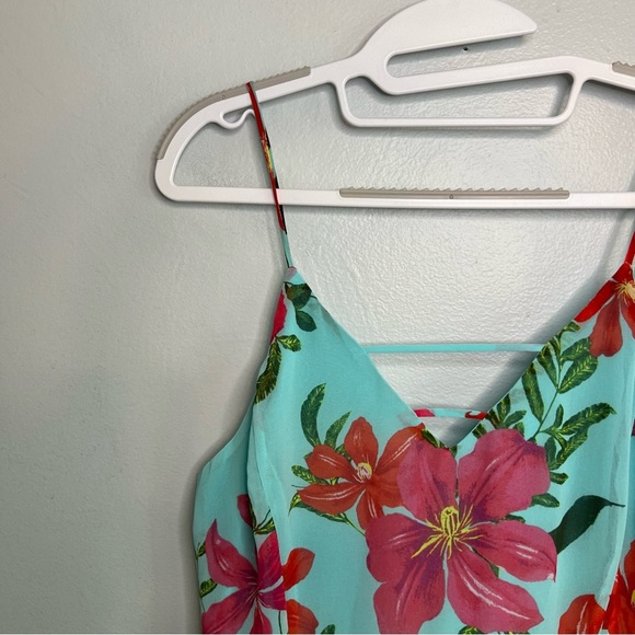 GUESS Women's Uri Floral-Print Walk-Through Romper Coastal Bloom Aqua Print Sz 6 - Picture 6 of 16